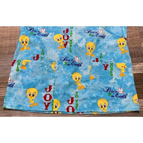 Looney Tunes Tweety Christmas Scrub Top Size S Blue Cartoon Print V-Neck Holiday - Picture 8 of 16